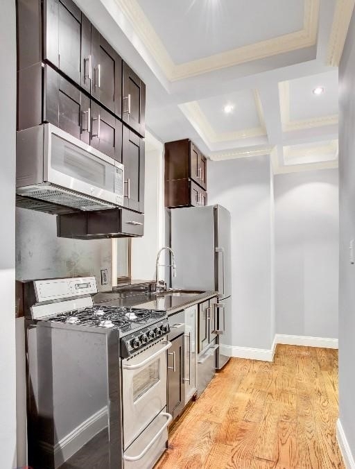 3 West 103rd Street - Photo 2