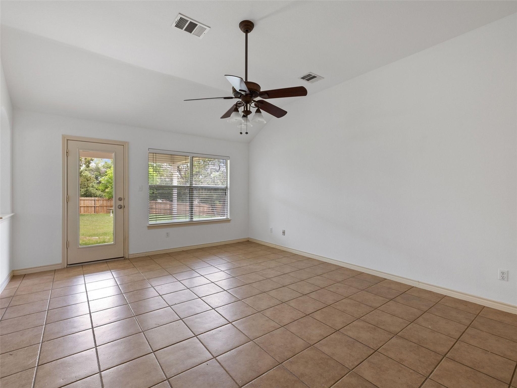 15208 Killdeer St - Photo 9