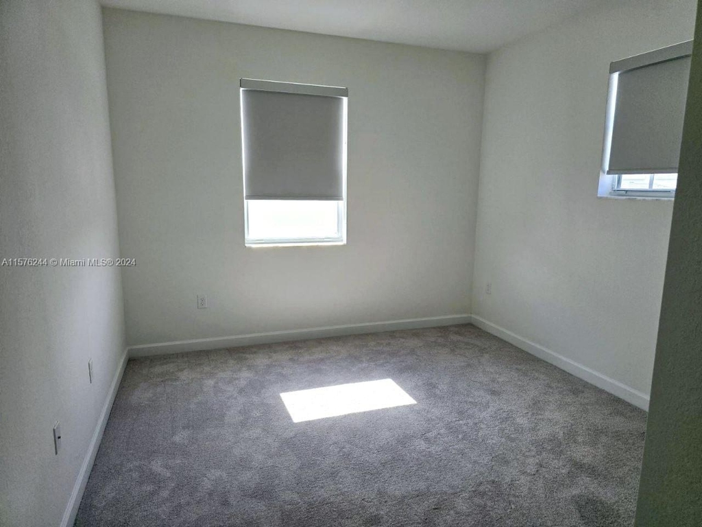 14808 Sw 163rd Ter - Photo 19