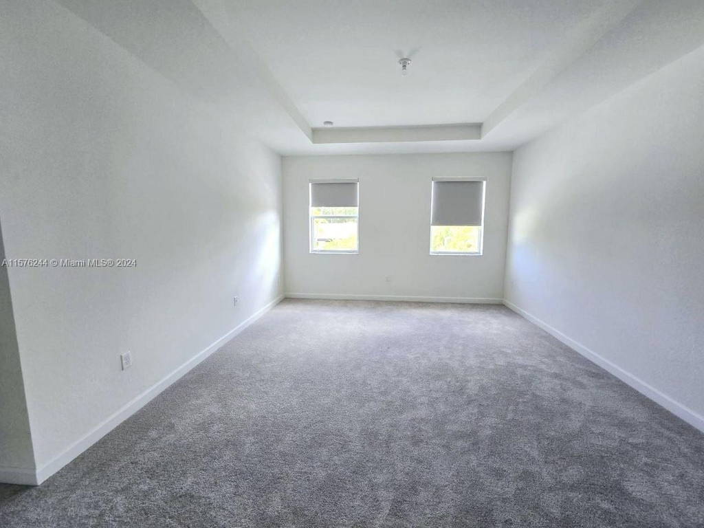 14808 Sw 163rd Ter - Photo 12