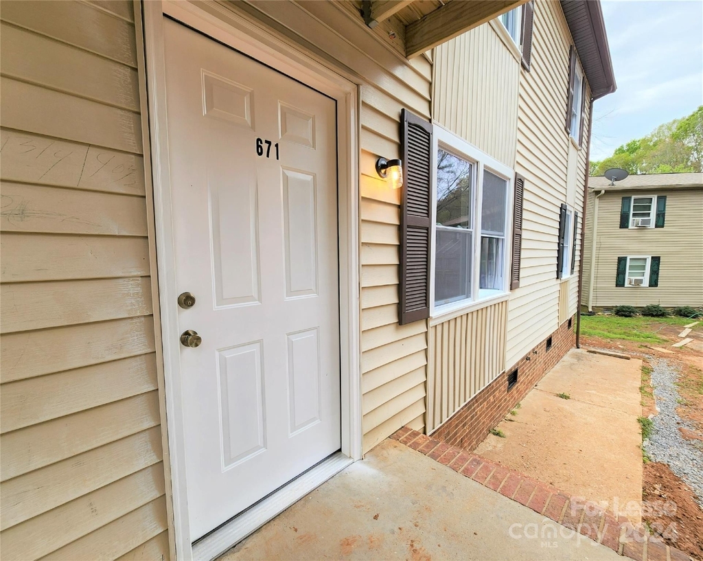 671 Faith Drive - Photo 2