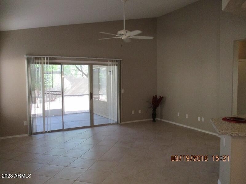 40513 N Territory Trail - Photo 2