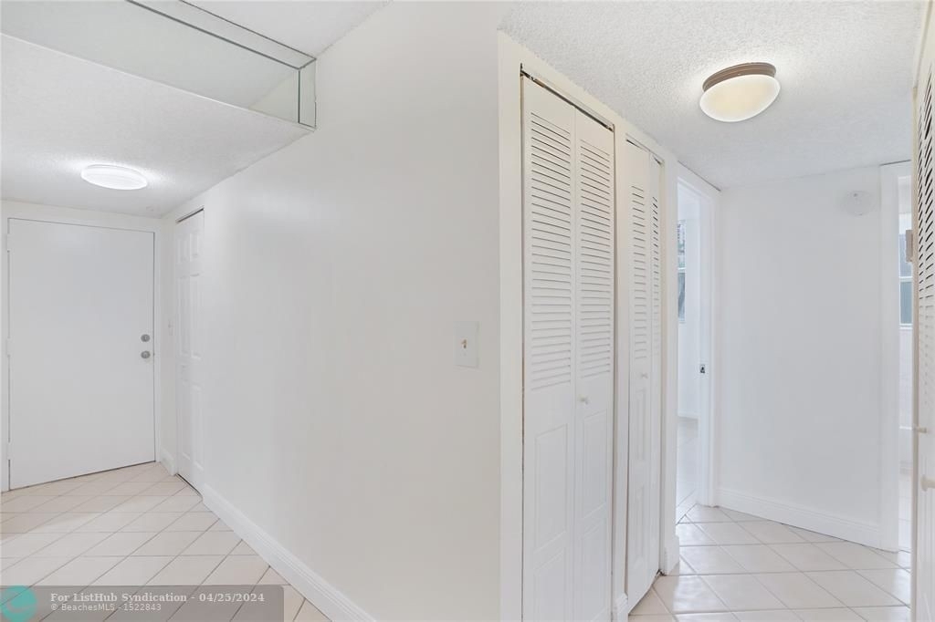 1820 Sw 81st Ave - Photo 6