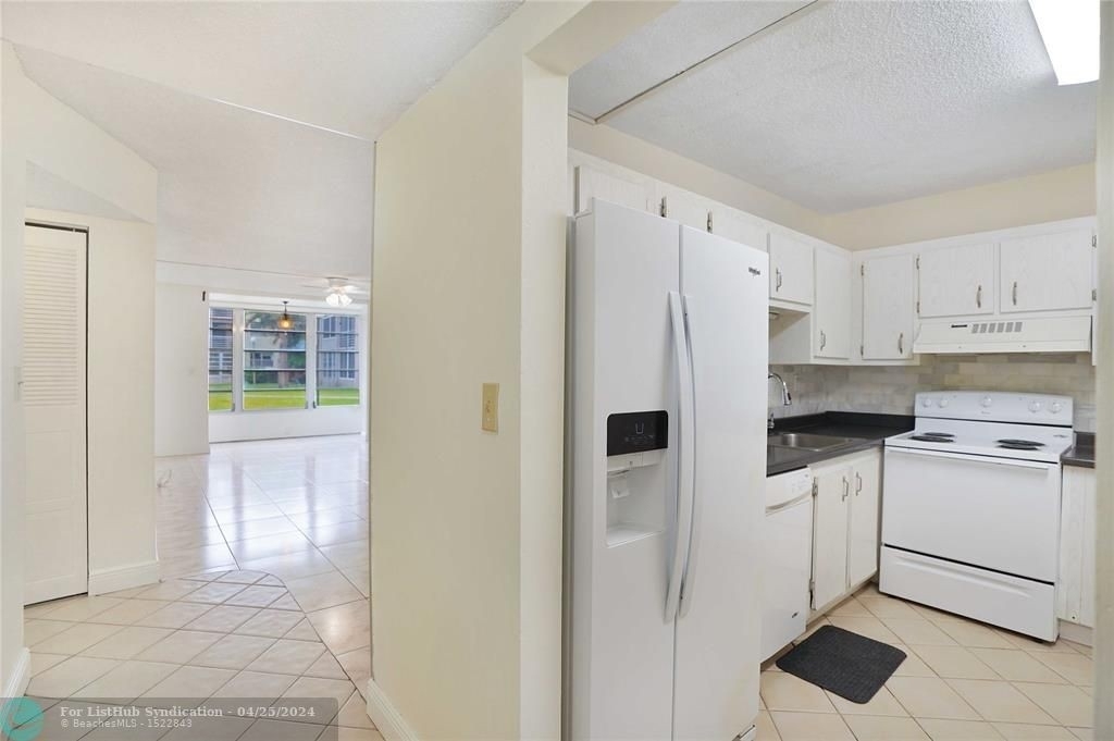 1820 Sw 81st Ave - Photo 14
