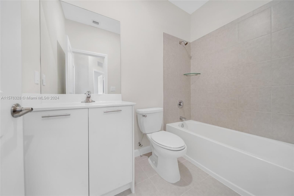 12942 Nw 23 Pl - Photo 31