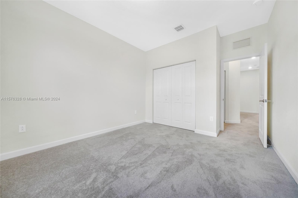 12942 Nw 23 Pl - Photo 33