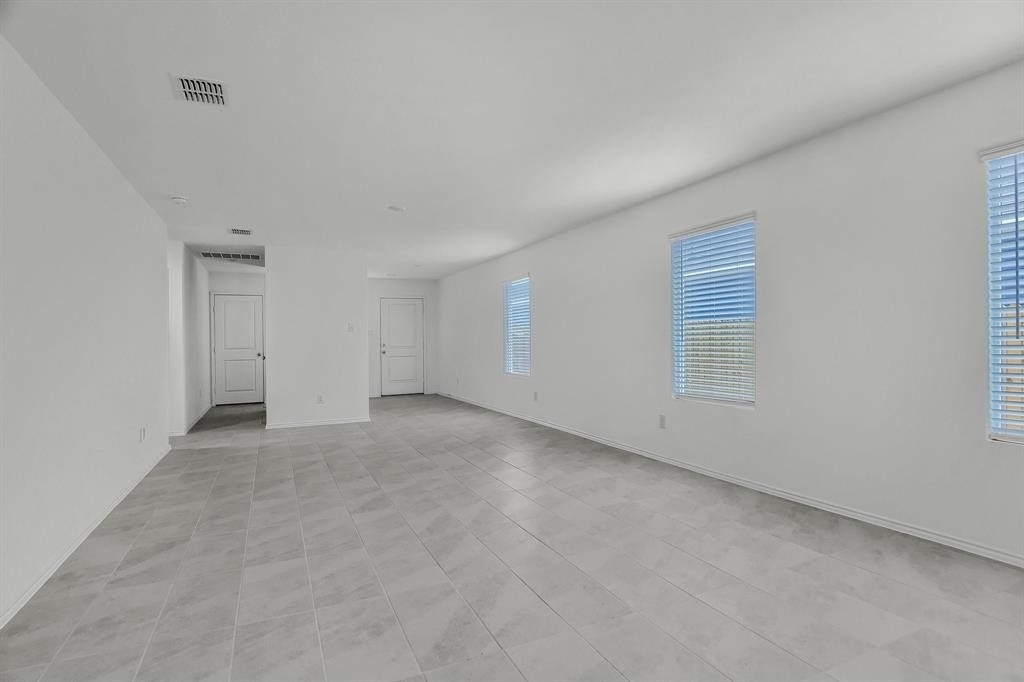 402 Harvest Street - Photo 18