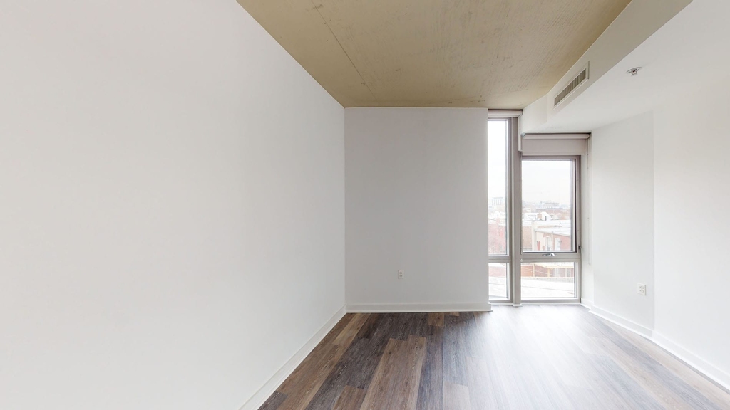 2303 14th Street Nw - Photo 3