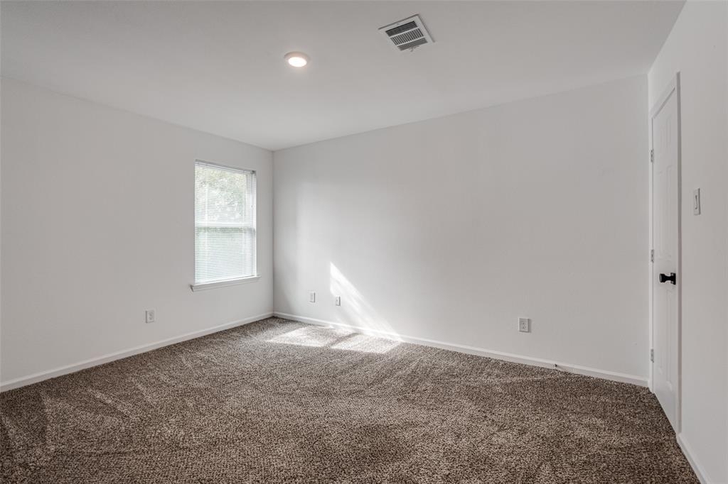 12721 Plummersville Street - Photo 20