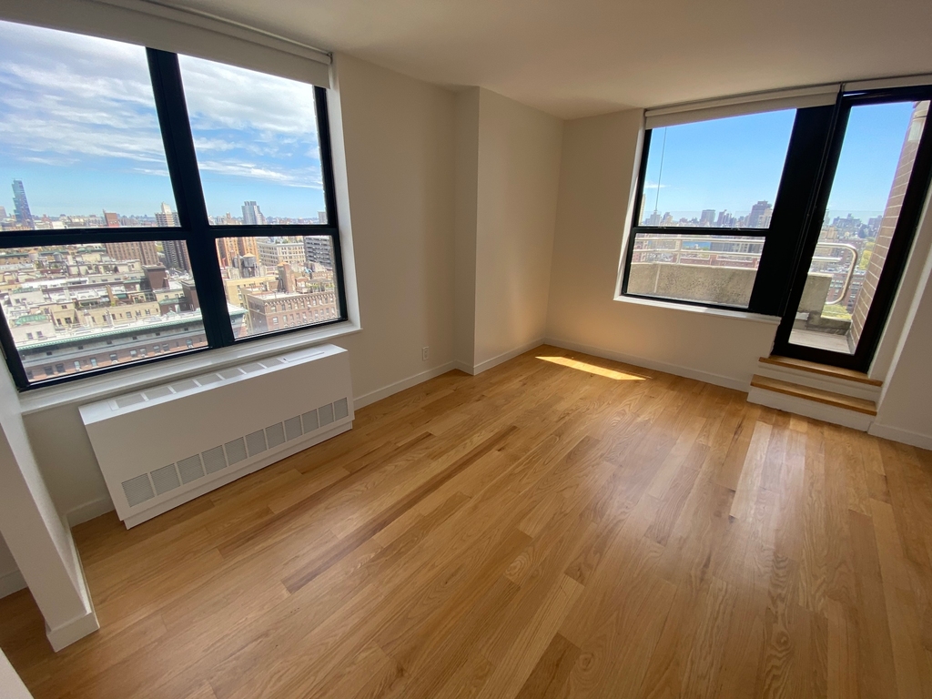  West 87th Street - Photo 16