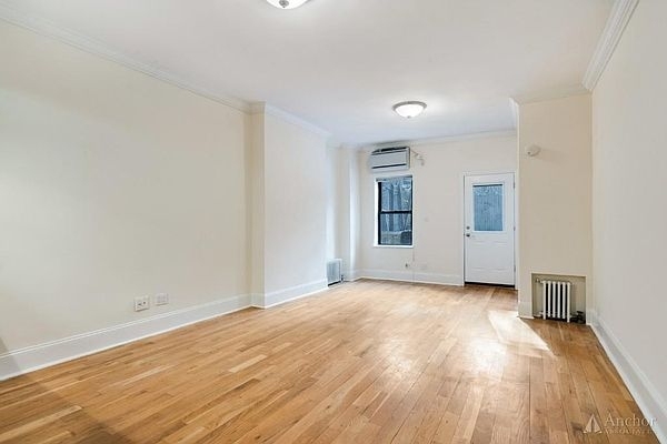 417 West 56th Street - Photo 5