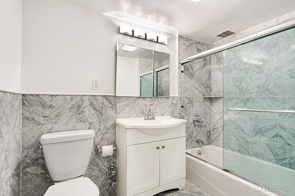 417 West 56th Street - Photo 6