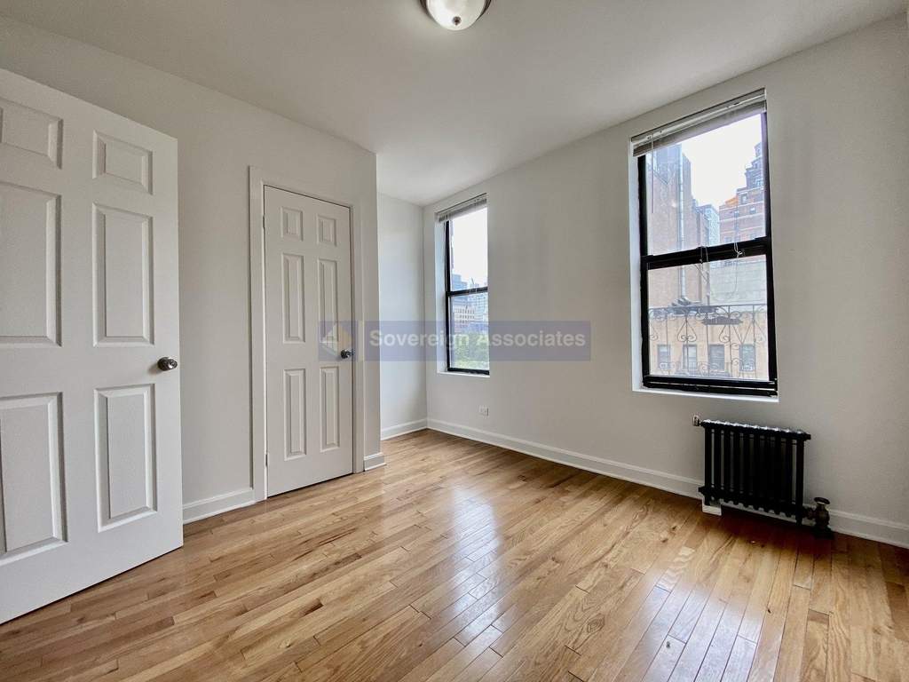 1270 First Avenue - Photo 0
