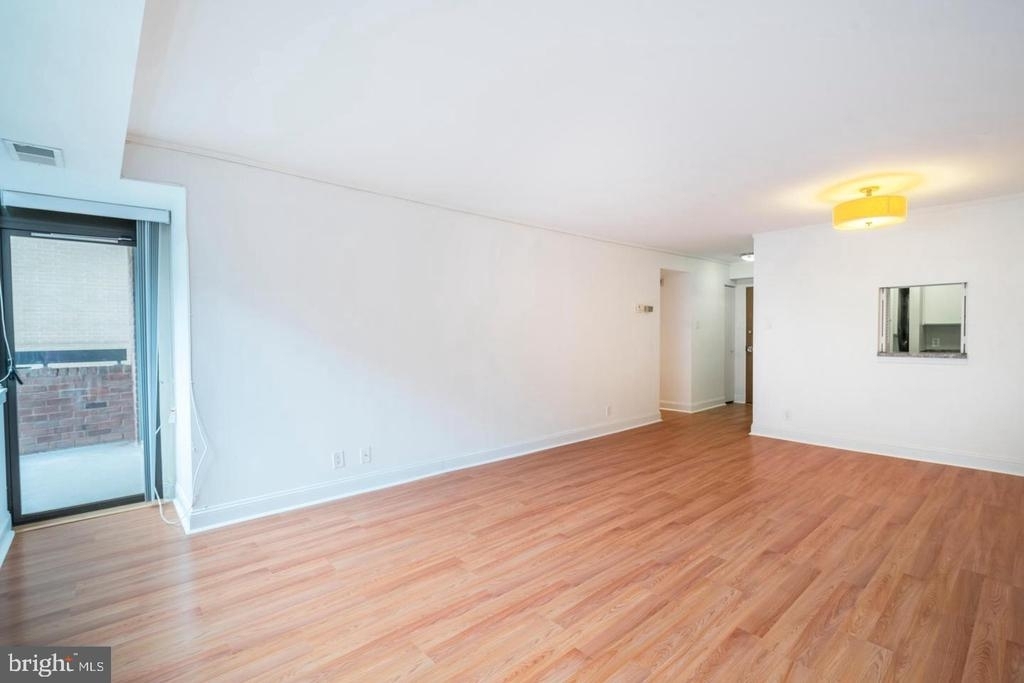 1140 23rd St Nw - Photo 4