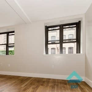 53 South 11th Street - Photo 1