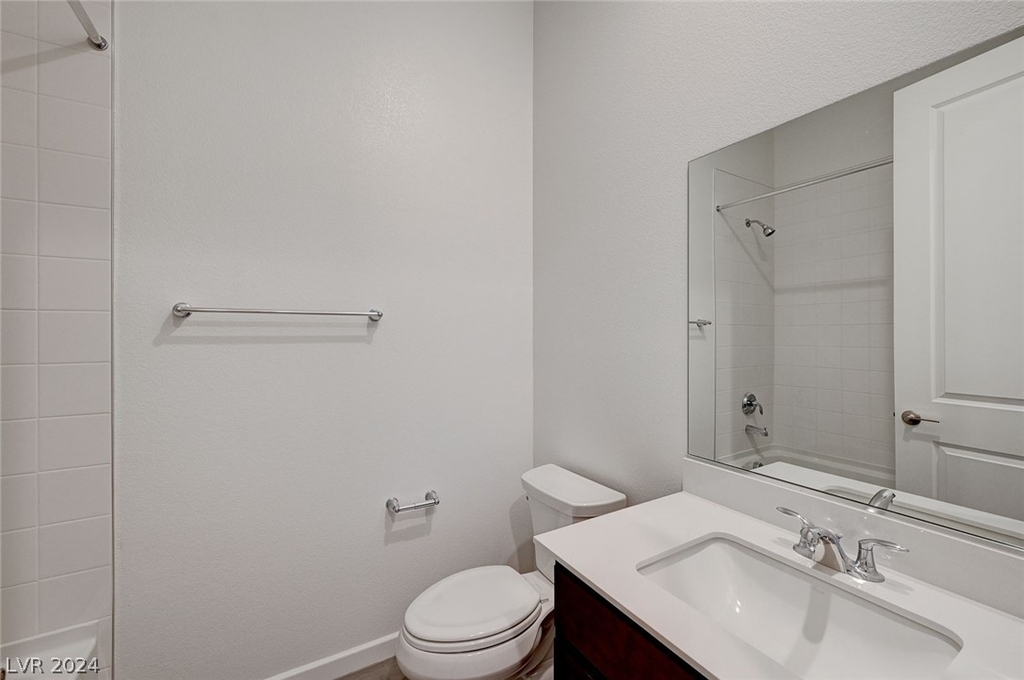 654 Spotted Falcon Street - Photo 19