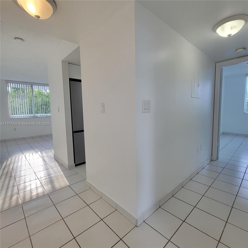 7601 Dickens Ave - Photo 1