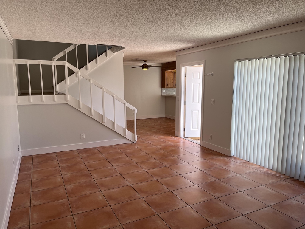 5203 Waterview Circle - Photo 4