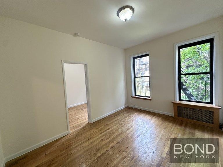 East 83rd Street - Photo 8