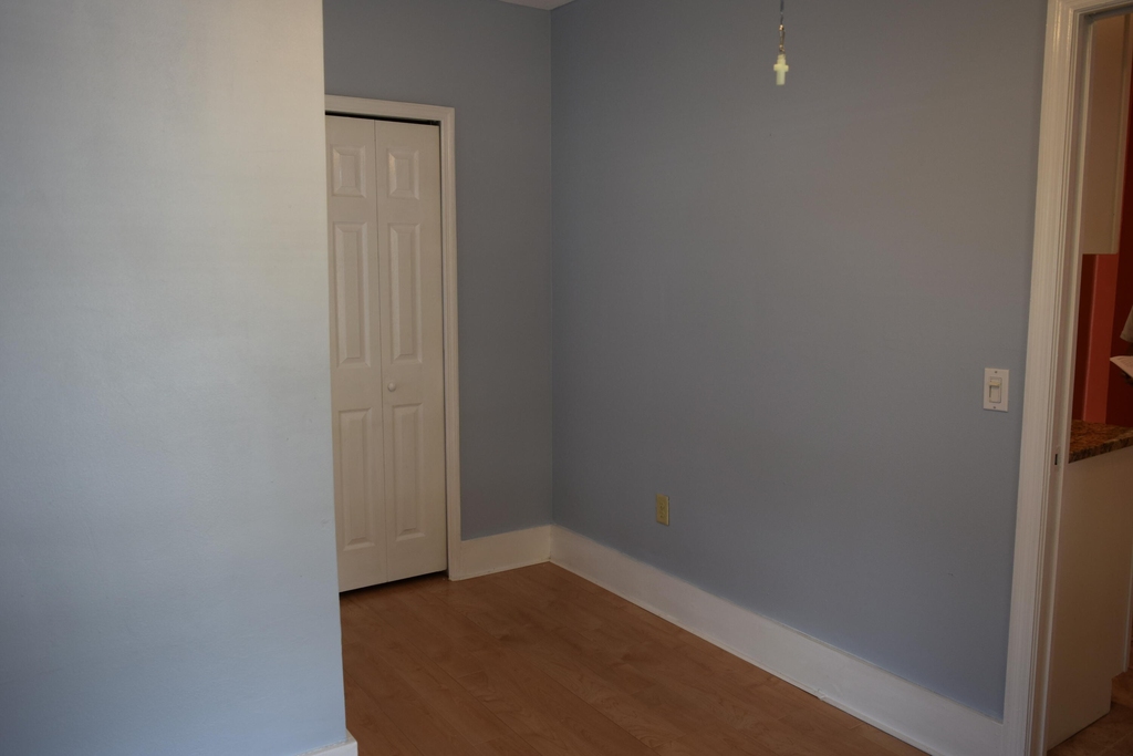 2106 Hyde Parkway - Photo 19