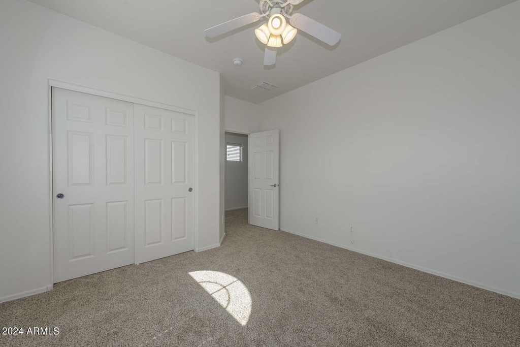 5432 W Beverly Road - Photo 22