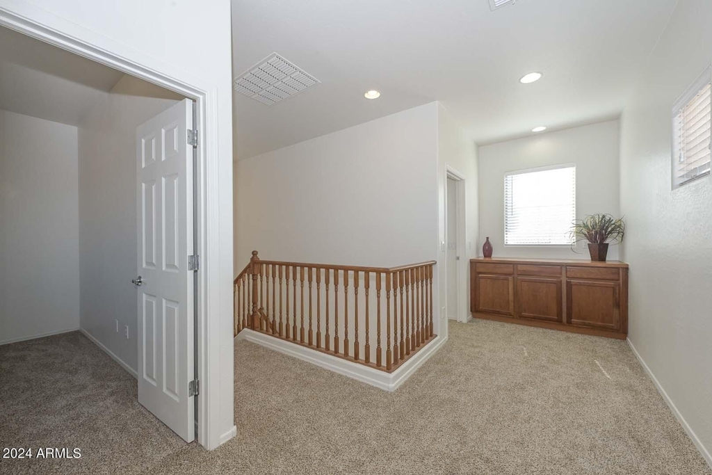 5432 W Beverly Road - Photo 28