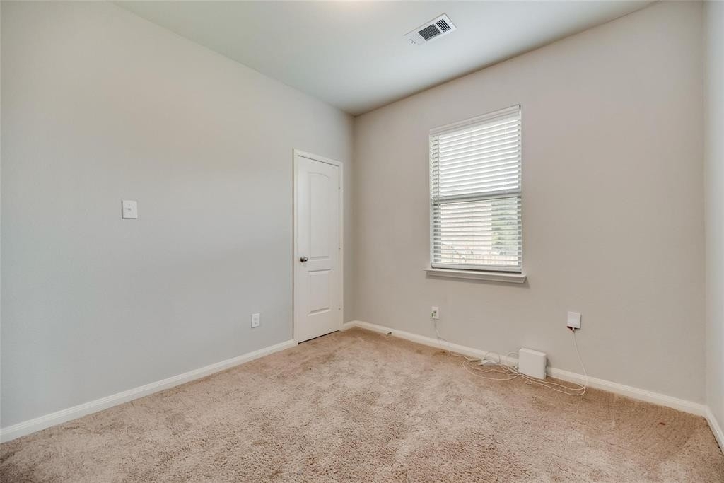 1503 Hill Top Court - Photo 18