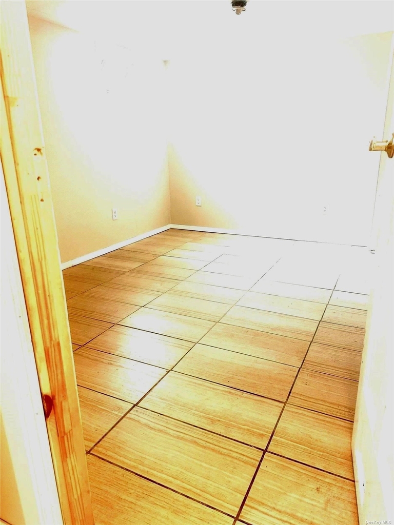 161 Beach 60th Street - Photo 8