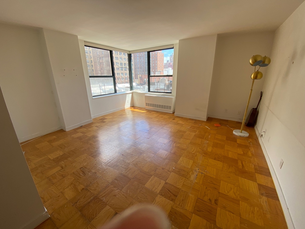 West 87 th Street - Photo 0