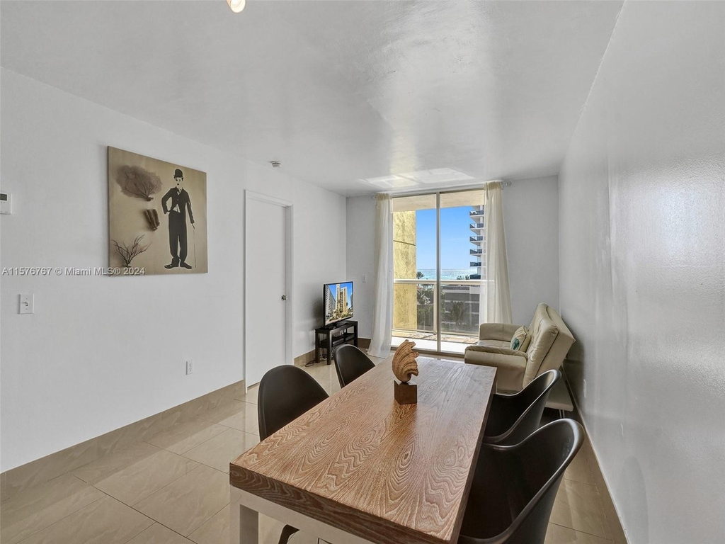 5880 Collins Ave - Photo 4