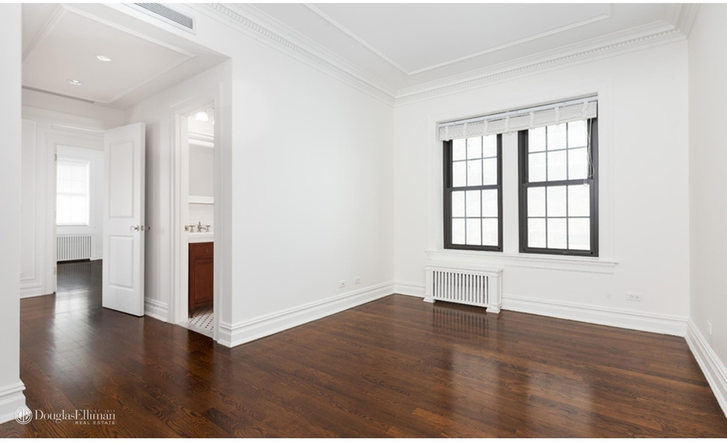 1160 Fifth Ave - Photo 4