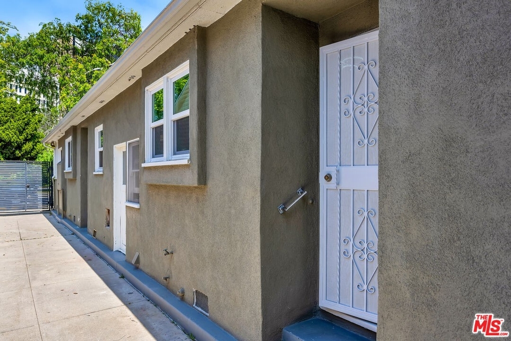 6500 San Vicente Blvd - Photo 8