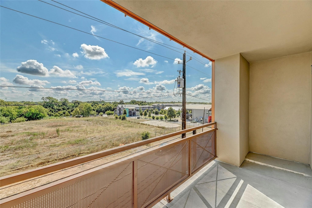 2827 Manor Rd - Photo 15