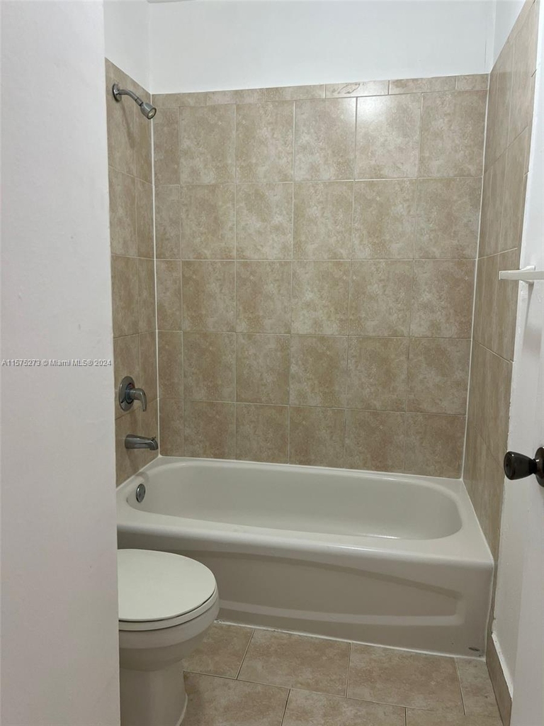 2163 Sw 80th Ter - Photo 8