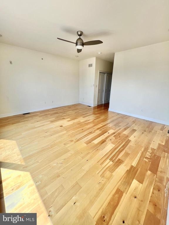 1852 Frankford Ave - Photo 32