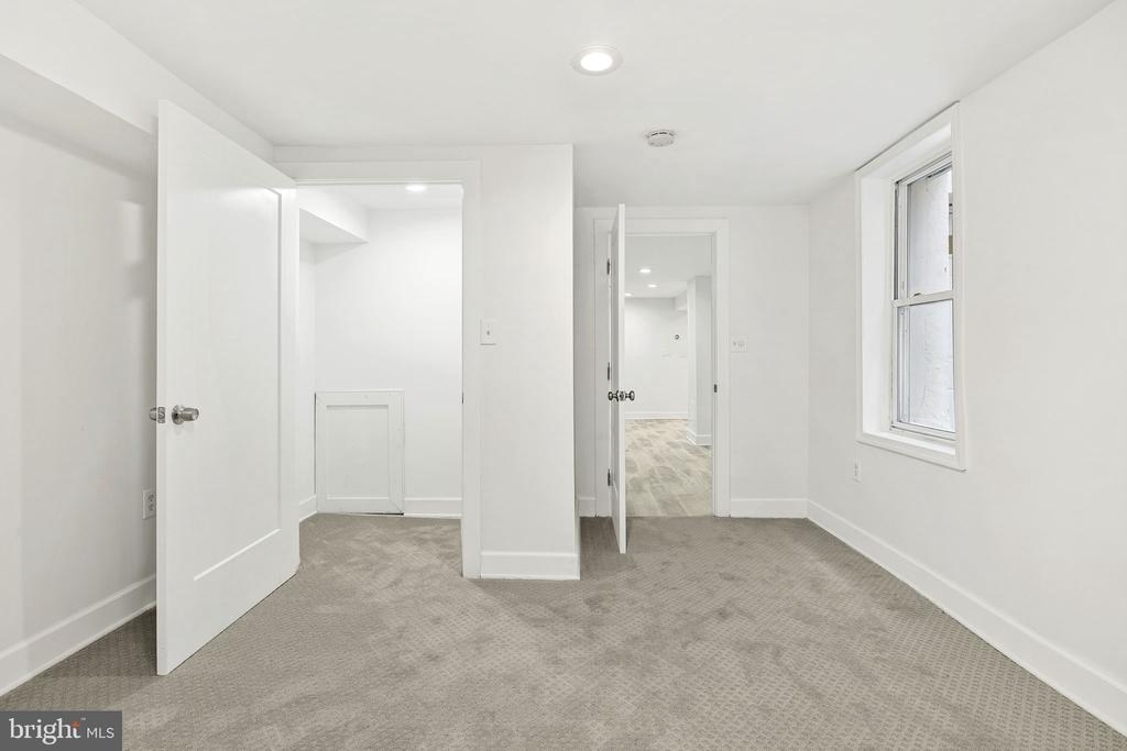 3007 11th St Nw - Photo 15