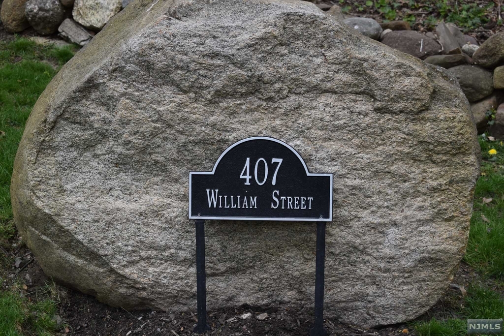 407 William Street - Photo 14
