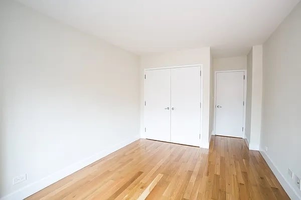 East 41st Street - Photo 3