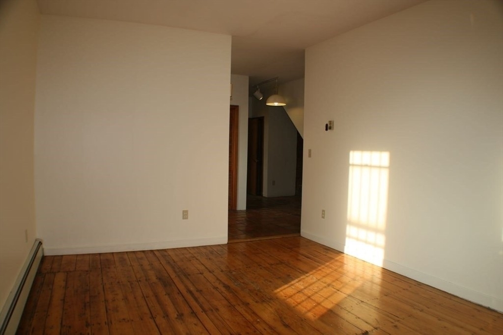 31 Fort Ave - Photo 13