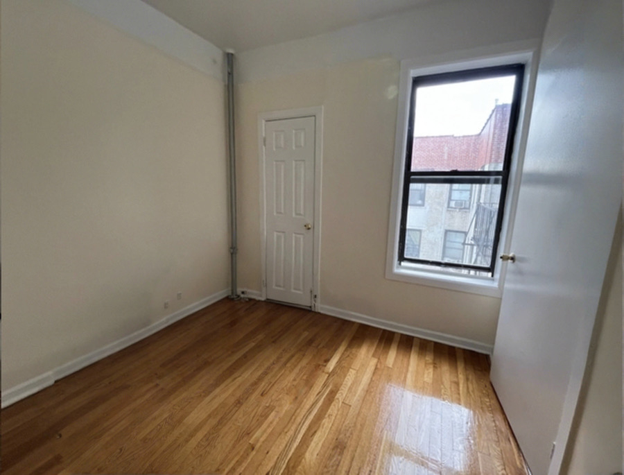 601 West 190th Street - Photo 3