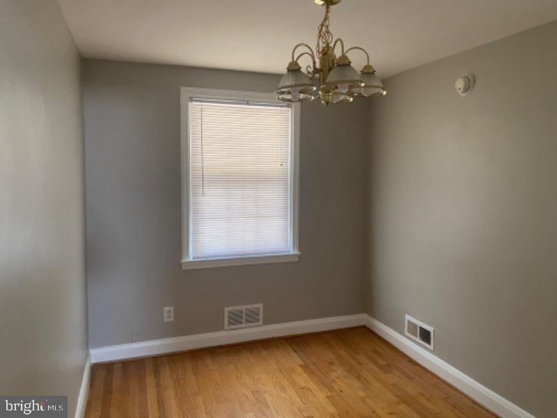 4035 Lyndale Ave - Photo 2