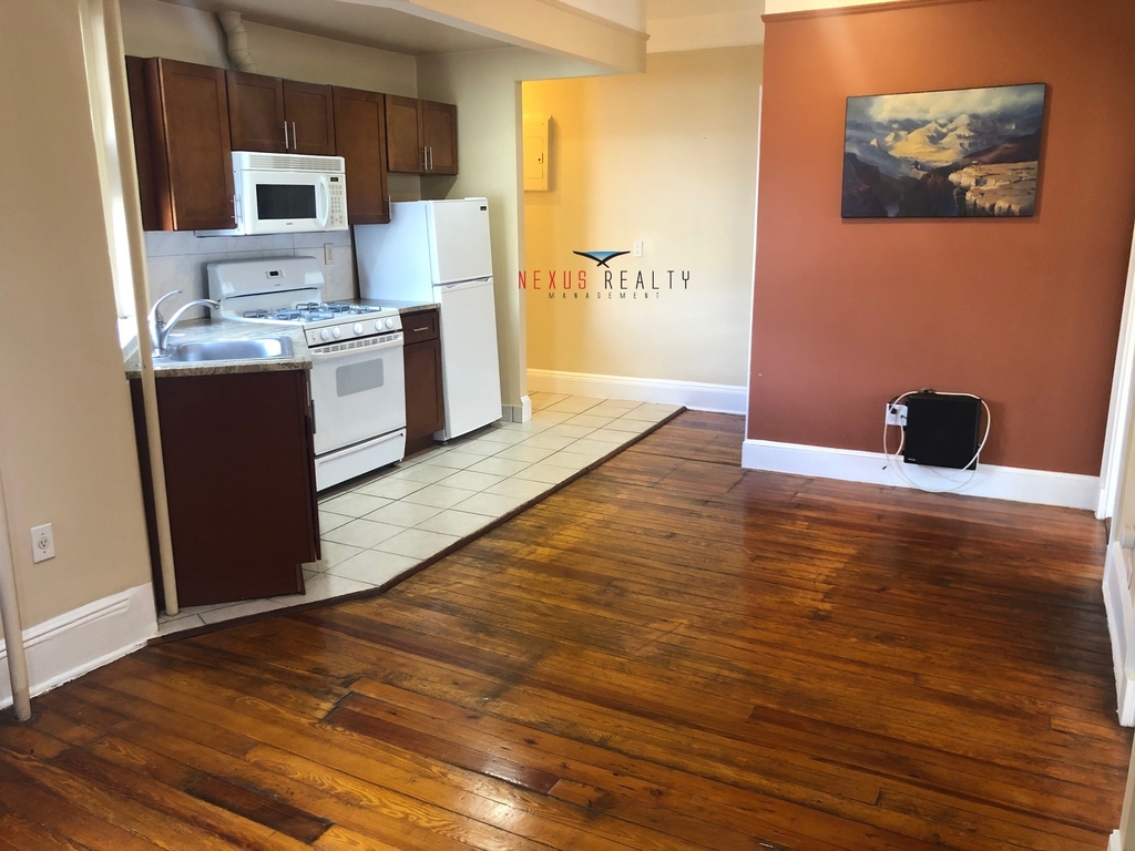 37-11 9th Street - Photo 8