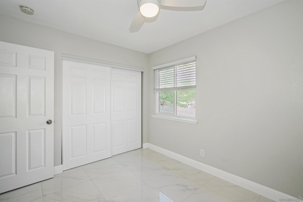 7684 Meadowbrook Ct - Photo 15