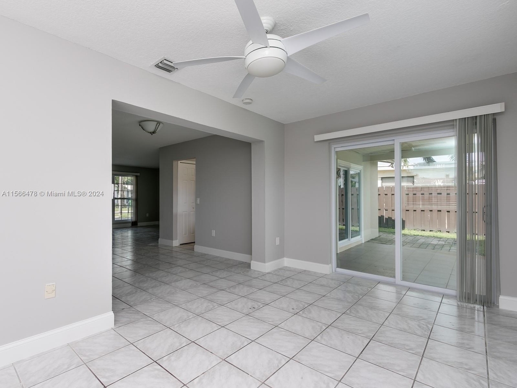 11461 Nw 32nd Pl - Photo 7