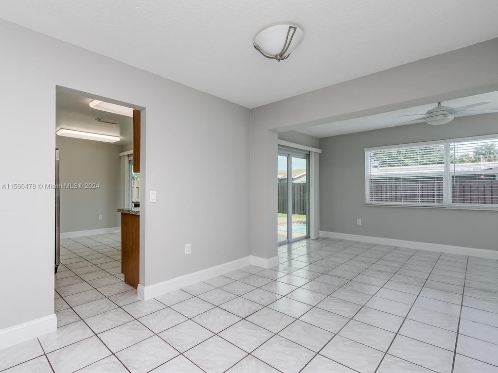 11461 Nw 32nd Pl - Photo 25