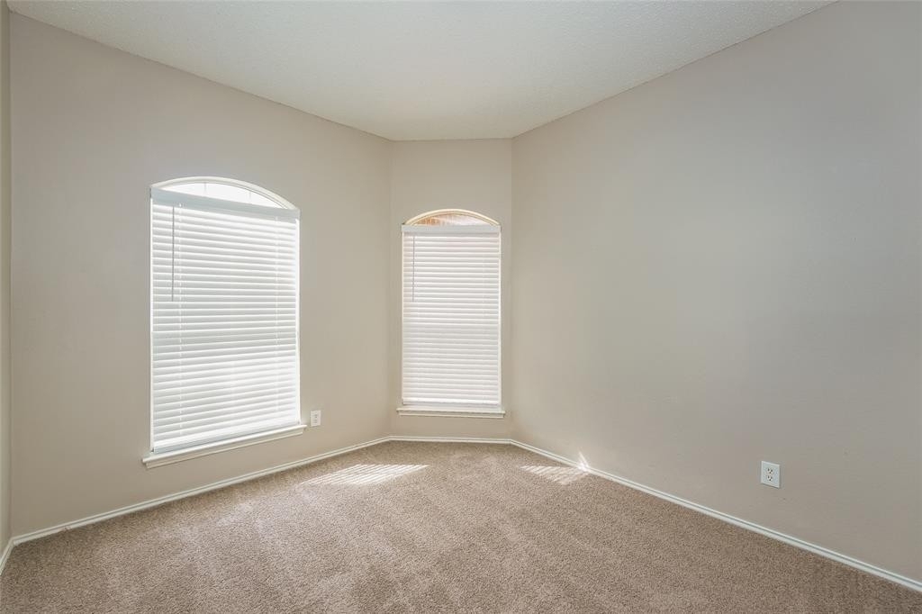 2700 Forest Creek Drive - Photo 12