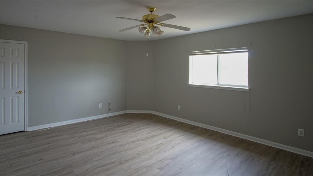 6834 Crystal Point Drive - Photo 14
