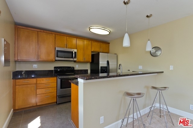10982 Roebling Ave - Photo 3