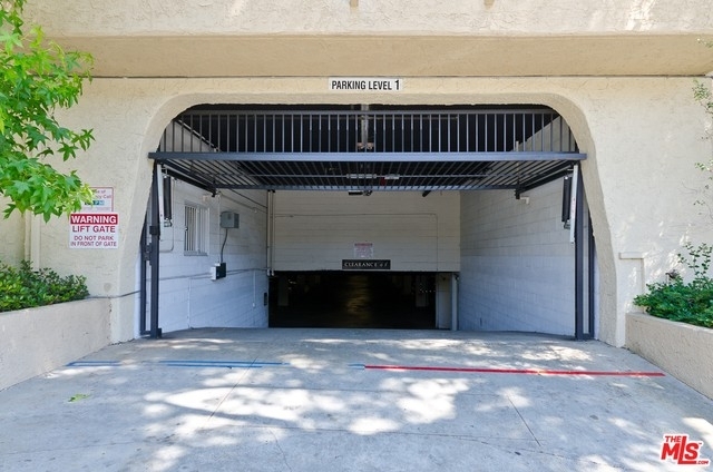10982 Roebling Ave - Photo 34