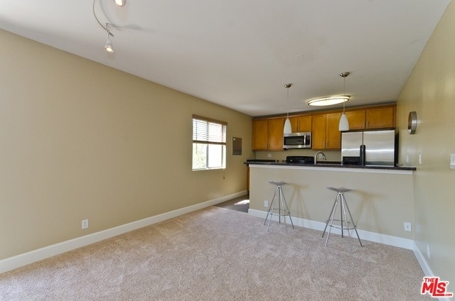 10982 Roebling Ave - Photo 2